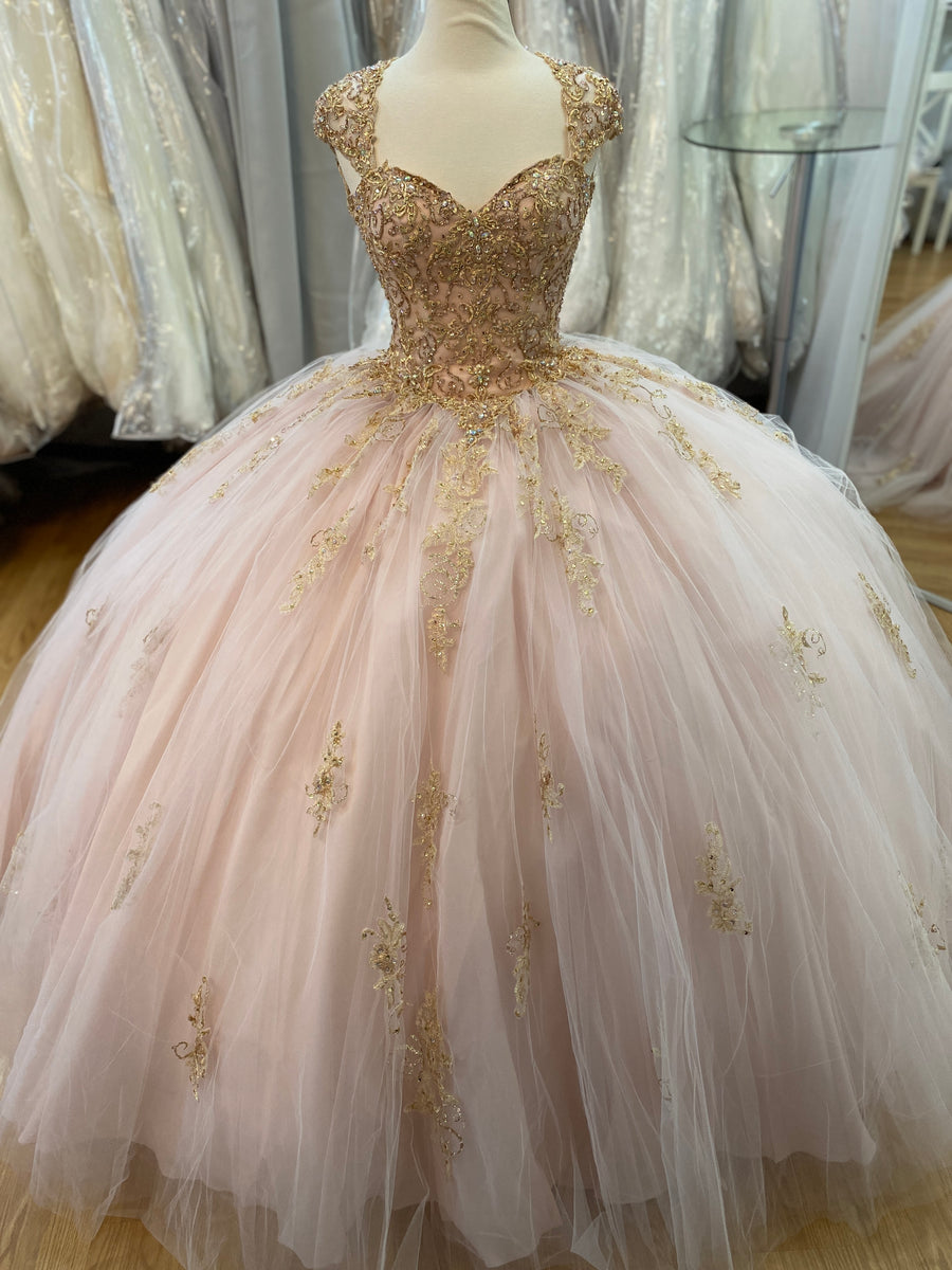 CLEARANCE and QUINCEAÑERA DRESSES IN STOCK-