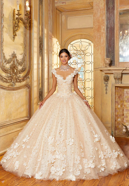 Morilee 34063 in Champagne/ Gold size 10