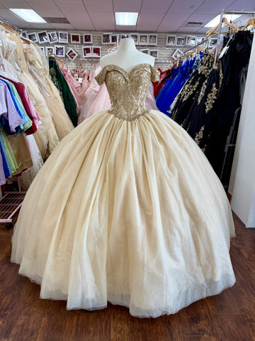 House of Wu 56446 Champagne size 8