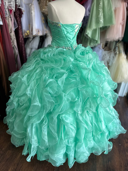 Disney Royal Ball dress 41084 in Mint color size 6