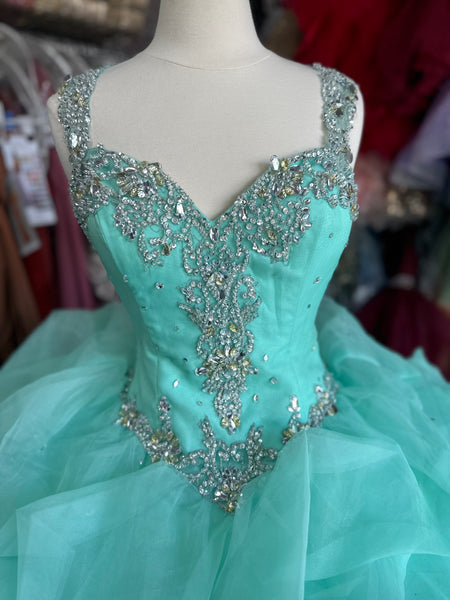 Morilee 89023 in mint color size 10